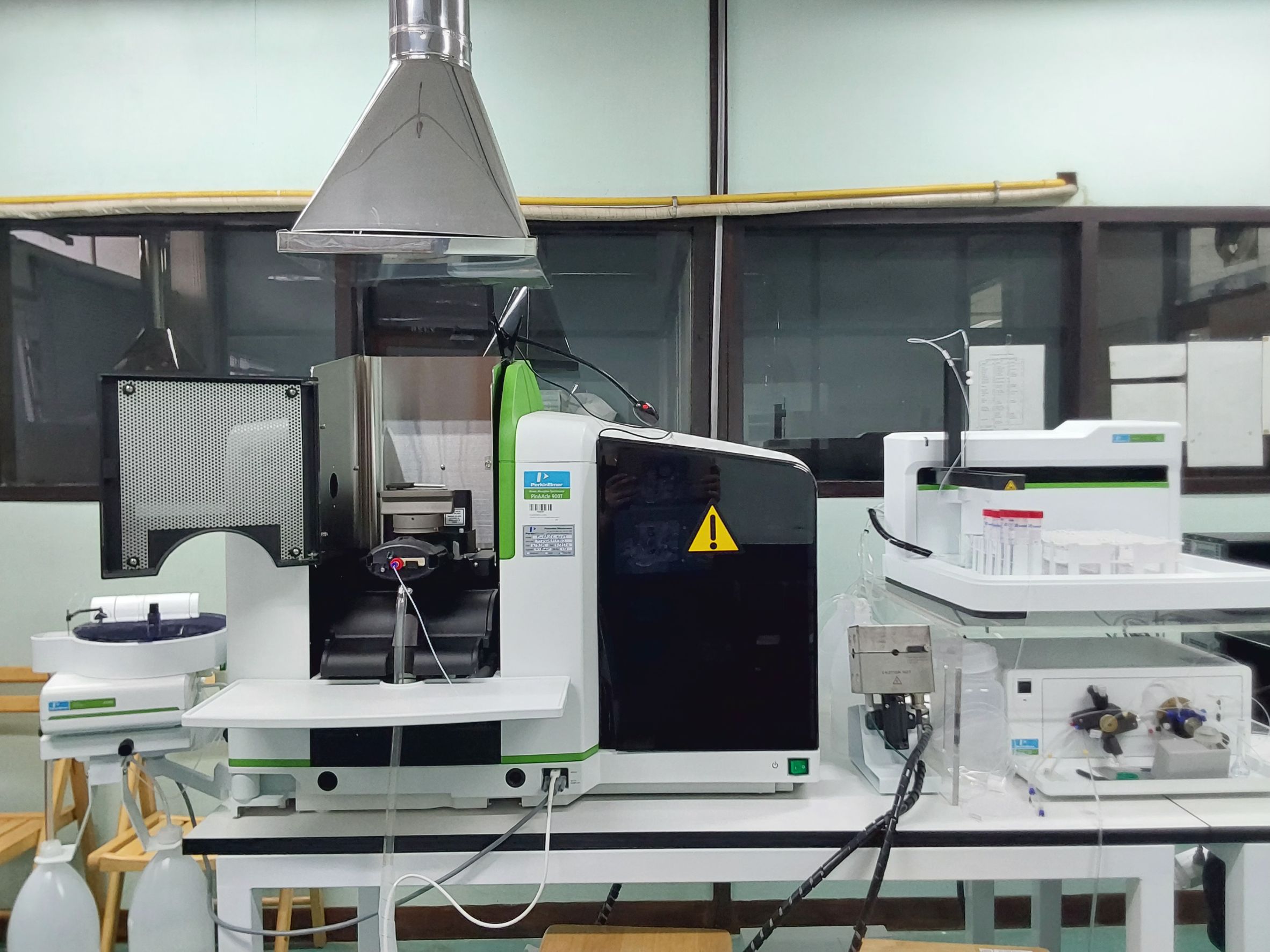 Atomic Absorption Spectrometer (AAS)