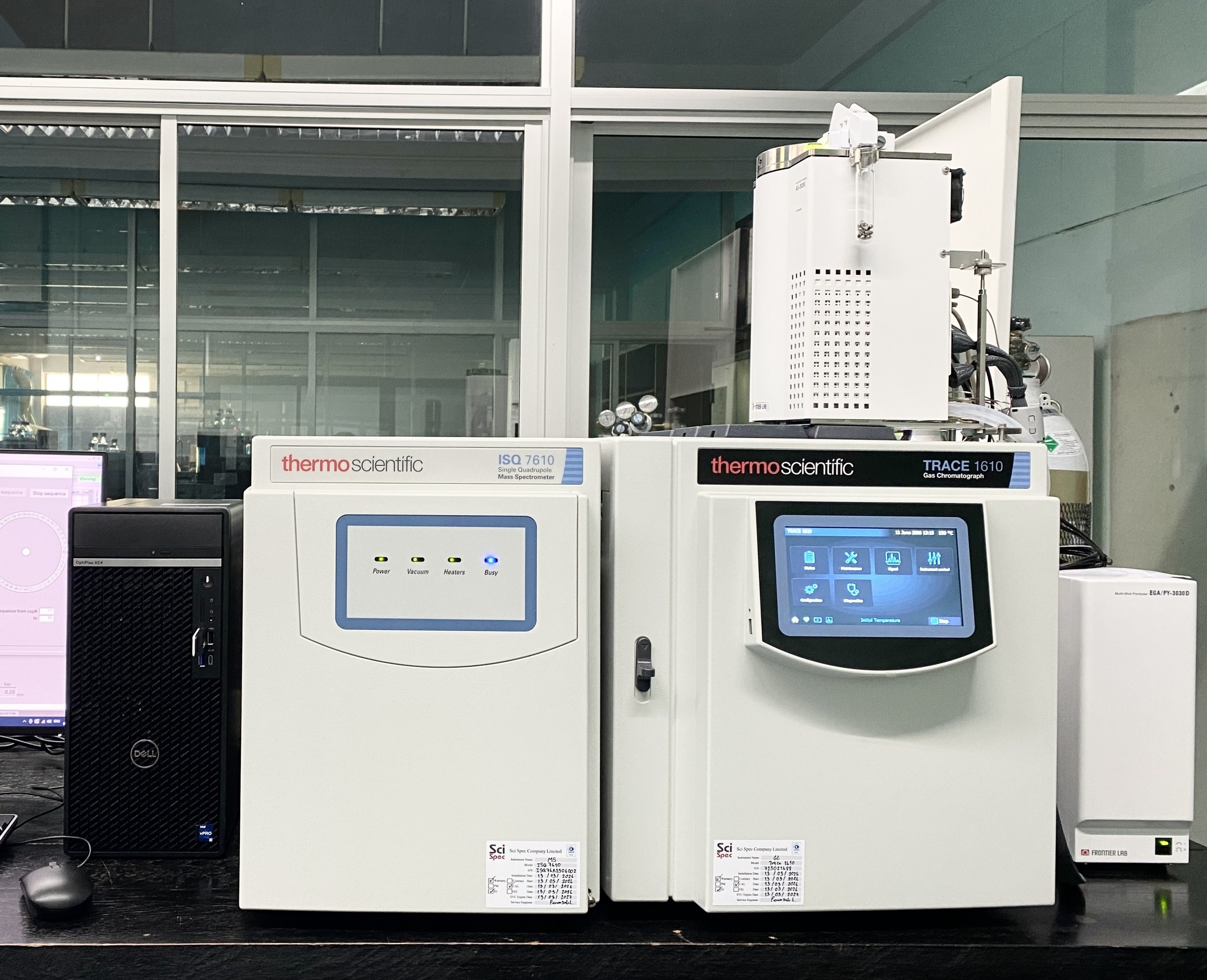 Pyrolyzer-Gas chromatograph-Mass spectrometer (PY-GC-MS)