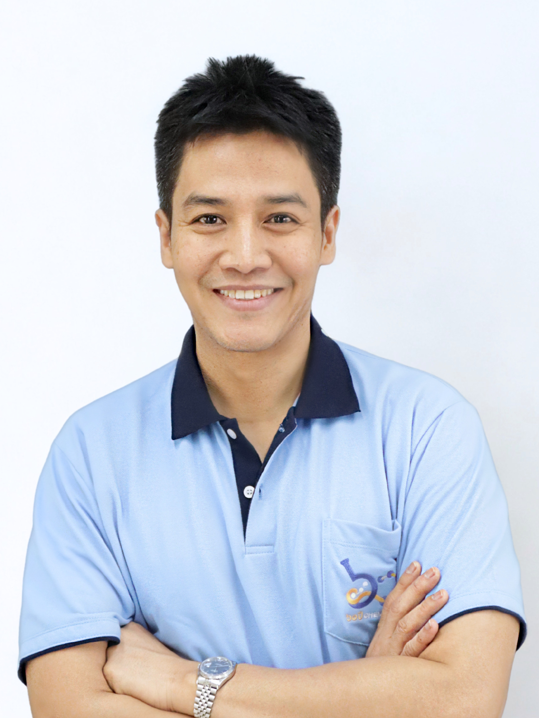 เกียรติคุณ มะโนเครื่อง
