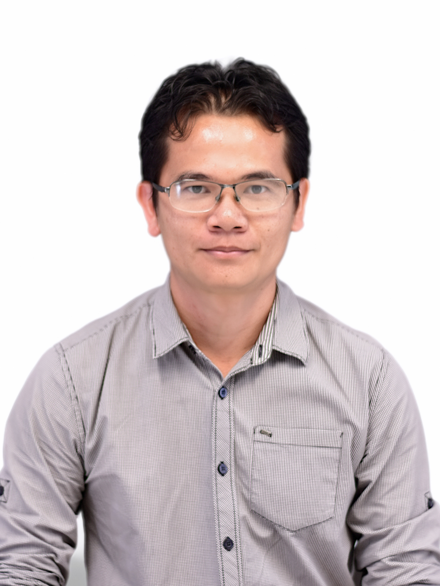 นรินทร์ ลาวัลย์